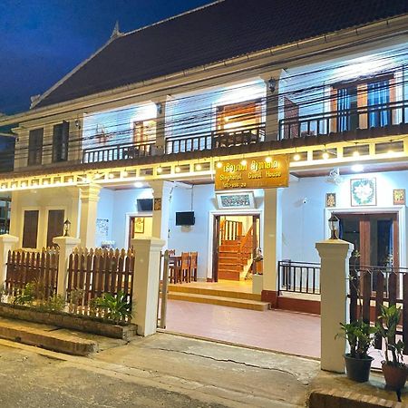 Singharat Boutique House Bed & Breakfast Luang Prabang Exterior photo