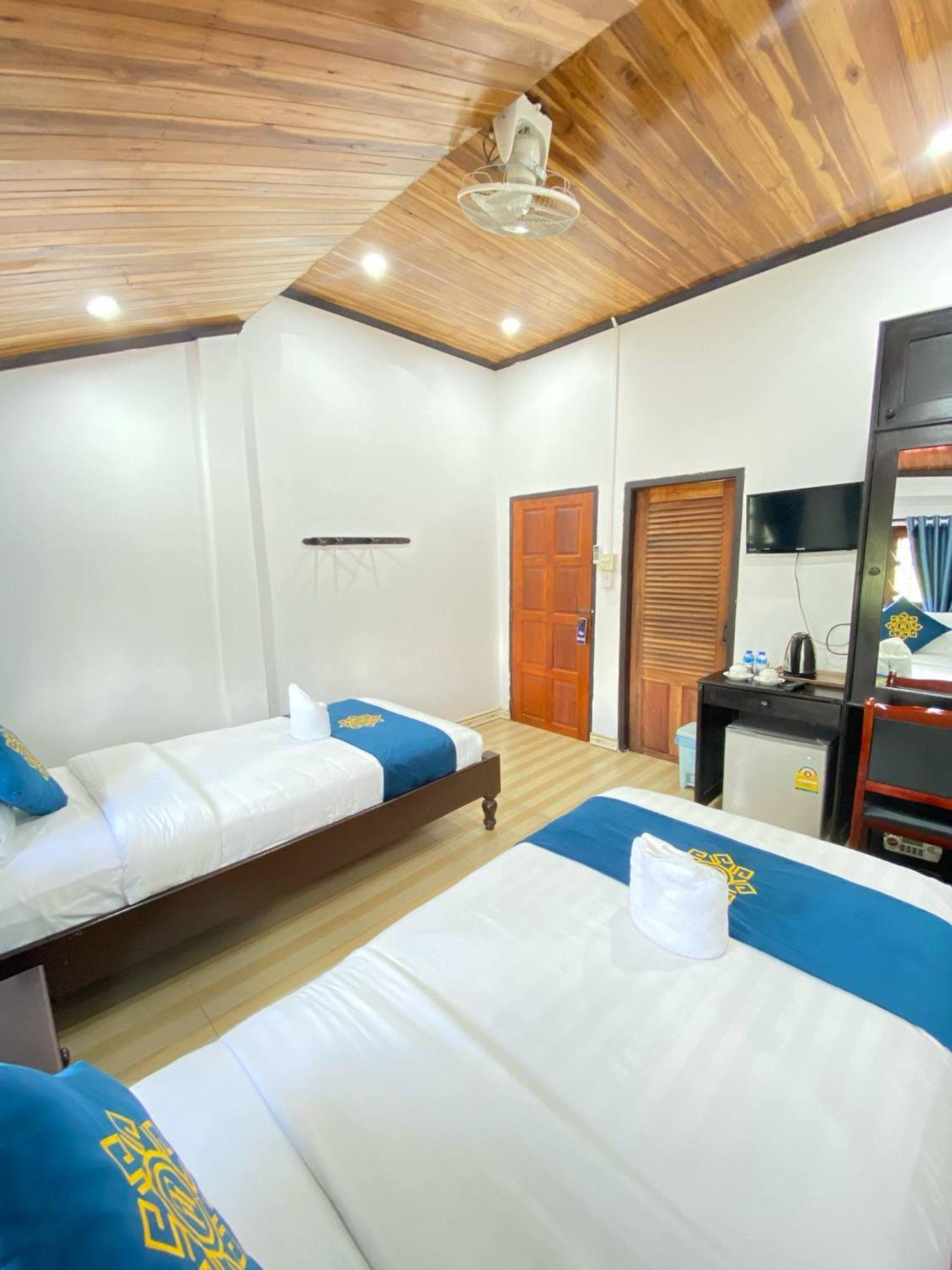 Singharat Boutique House Bed & Breakfast Luang Prabang Exterior photo