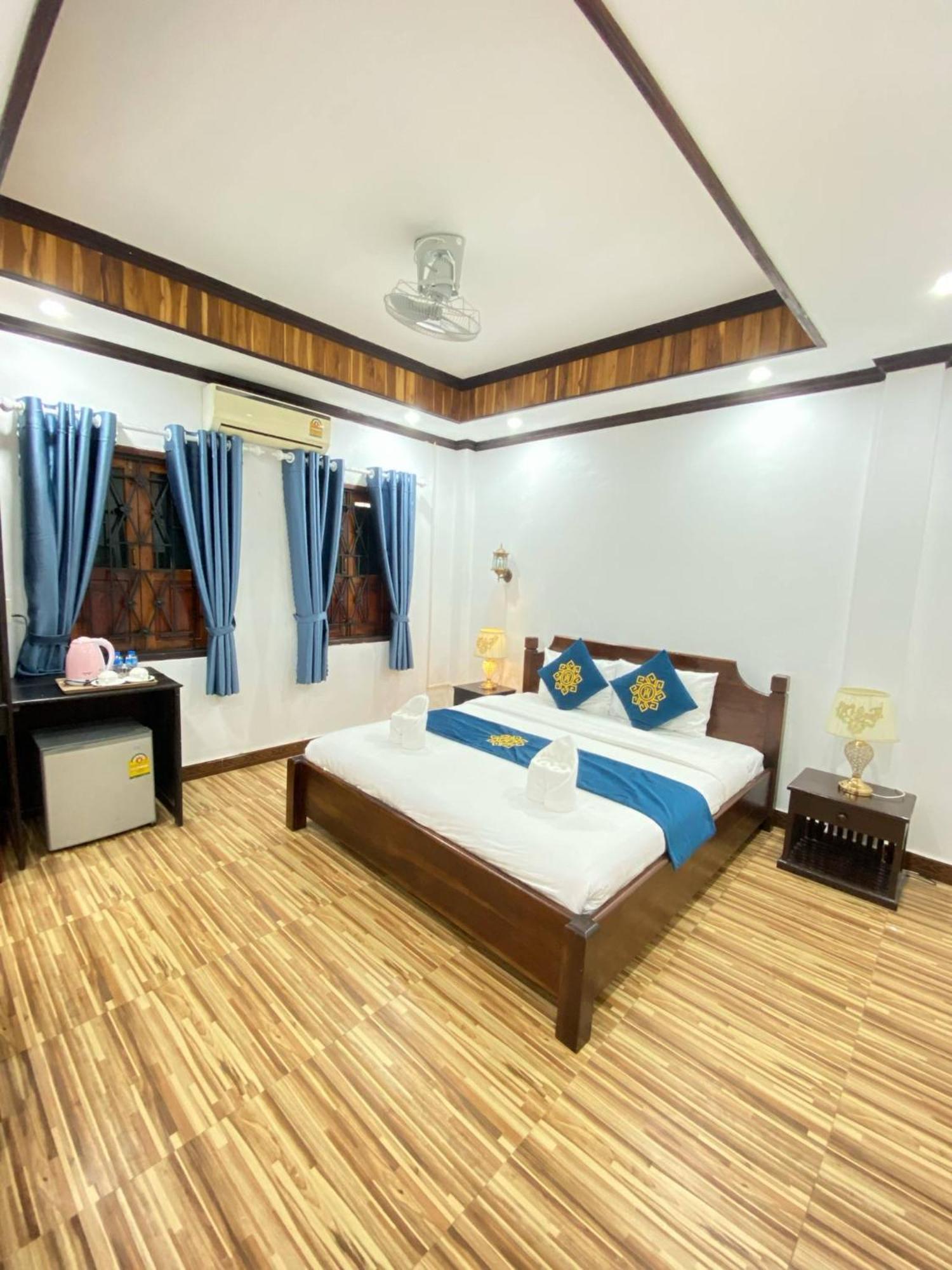 Singharat Boutique House Bed & Breakfast Luang Prabang Exterior photo