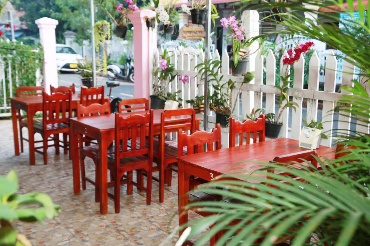 Singharat Boutique House Bed & Breakfast Luang Prabang Exterior photo